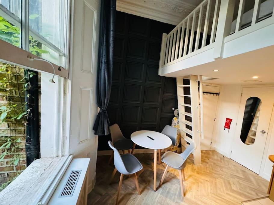 לונדון Trio'S Haven In Portebello Road מראה חיצוני תמונה